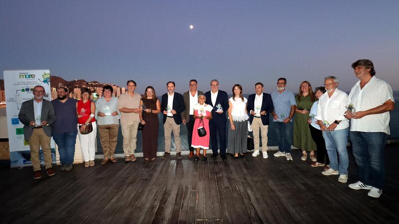 El Consorci Mare premia a Benidorm pel seu compromís amb el reciclatge de tèxtils