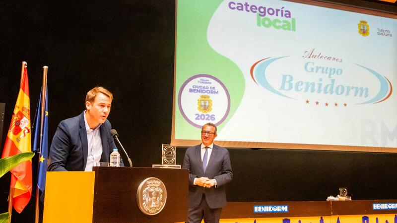 Benidorm premia a la Benidorm Half, McDonald’s Espanya, Ale-Hop, Autocars Grup Benidorm i Antonia Aguilar per la seua contribució turística