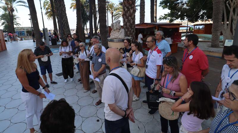 Benidorm recorre els llocs de la ciutat que van inspirar a Sylvia Plath