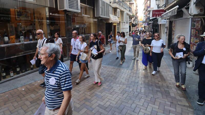 Benidorm recorre els llocs de la ciutat que van inspirar a Sylvia Plath