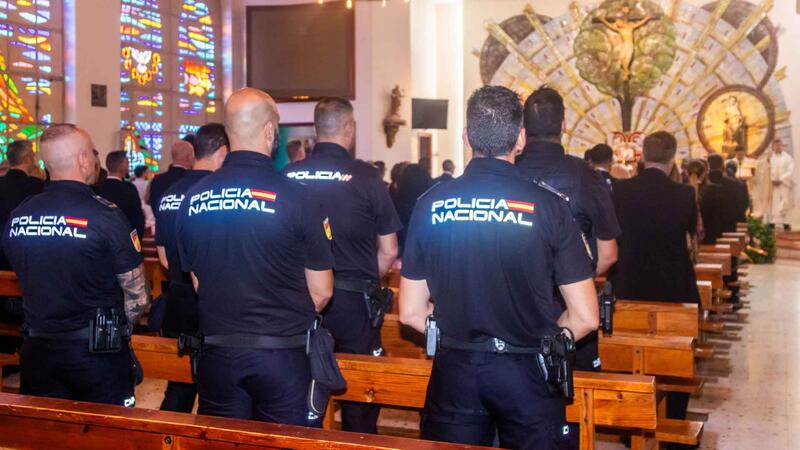 Benidorm celebra el Día de la Policía Nacional con un solemne acto en la avenida Europa 