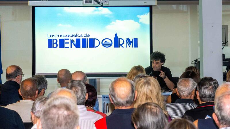 La ciudad redescubre su paisaje vertical a través del proyecto ‘Los Rascacielos de Benidorm’