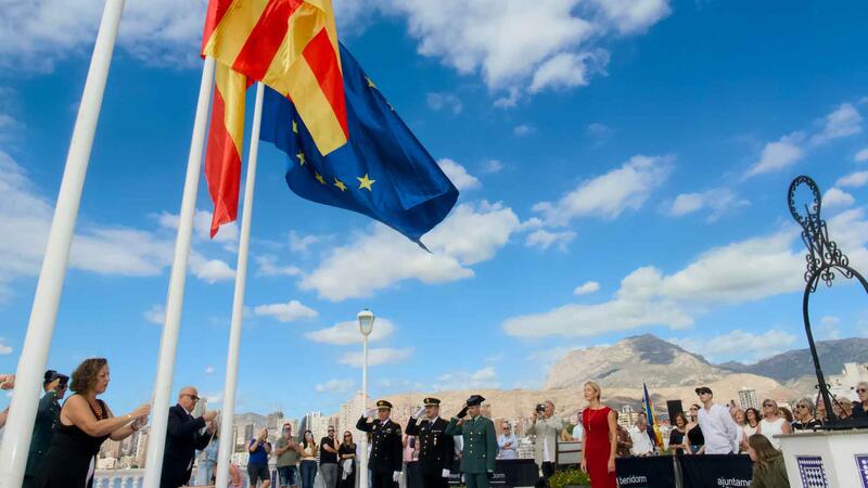 Ana Pellicer reclama una financiación «justa, suficiente y solidaria» en el discurso institucional del 9 d’Octubre 