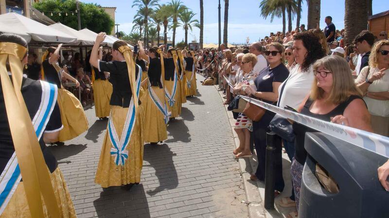 La Comissió de Festes vuelve a llenar el Parque de Elche de productos tradicionales con la Fira del 9 d’Octubre