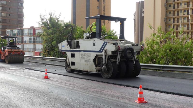 La primera fase de la ‘Operación Asfalto 2026’ se extenderá a una docena de calles y avenidas y otros enclaves puntuales de Benidorm