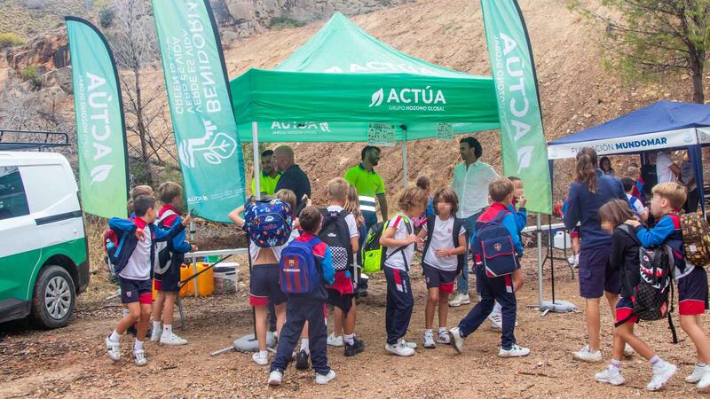 Bombas de semillas para la regeneración ambiental de la Cantera del Racó de l’Infern