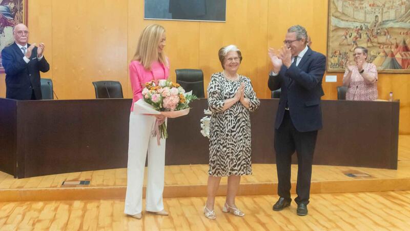Benidorm concede a Úrsula Llinares Martínez el reconocimiento de Vecina Ejemplar por su entrega y compromiso con los demás 