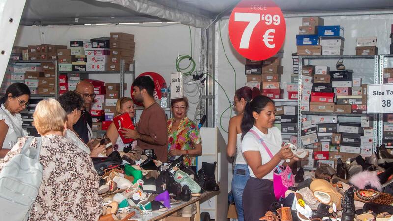 La Feria Outlet de Benidorm propone durante el fin de semana grandes oportunidades en productos de establecimiento locales