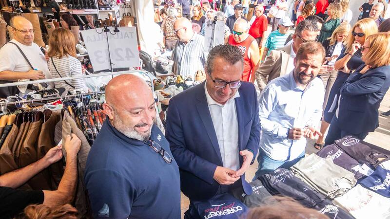 La Feria Outlet de Benidorm propone durante el fin de semana grandes oportunidades en productos de establecimiento locales