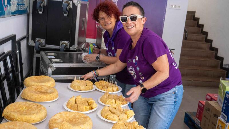 Las peñas L’Animalà, El Parotet y Malfaeners, ganadoras del Concurso de Playbacks Adulto e Infantil