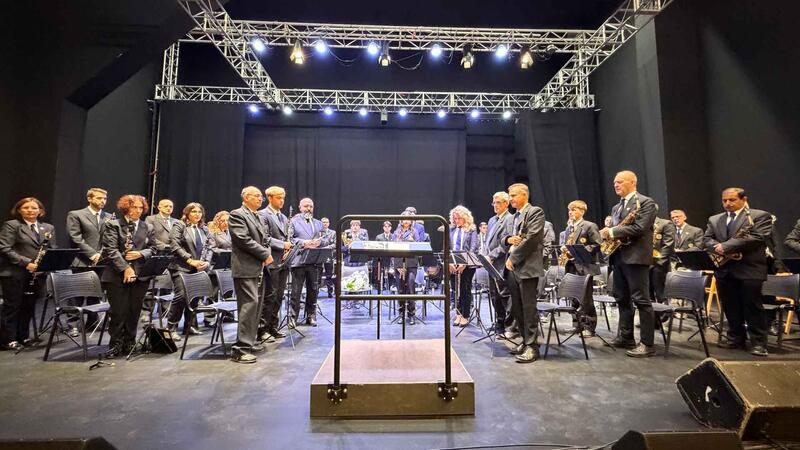 La SM l’Illa de Benidorm ofrece un emotivo ‘Concert de Festes’ en la Setmana Cultural de las FMP 2026