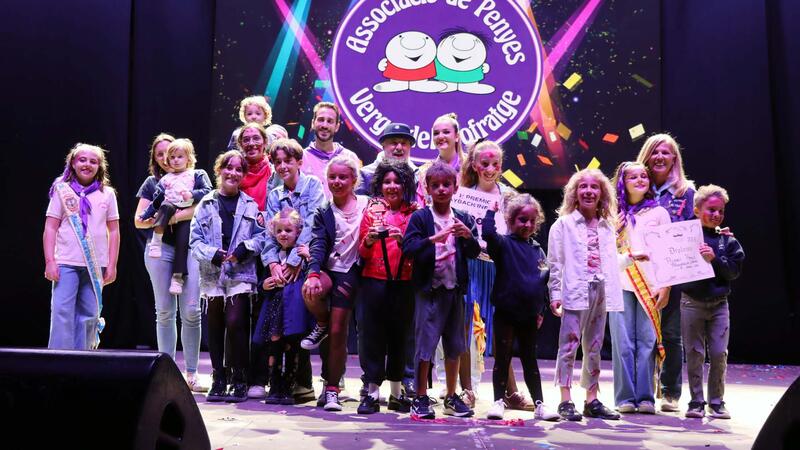 Las peñas L’Animalà, El Parotet y Malfaeners, ganadoras del Concurso de Playbacks Adulto e Infantil