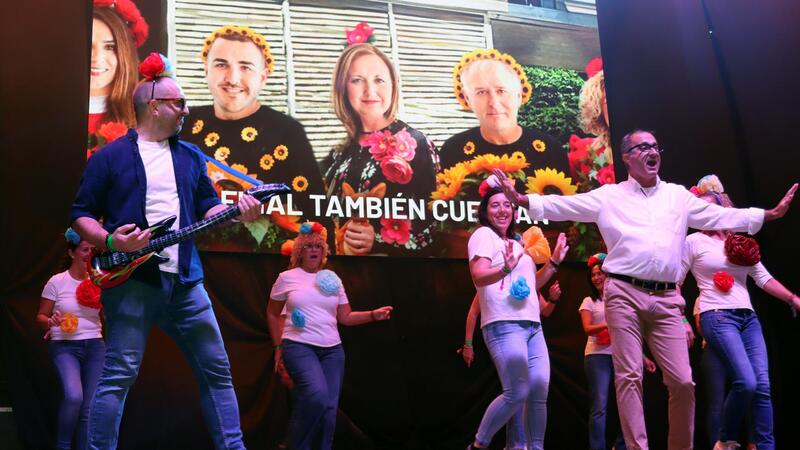Las peñas L’Animalà, El Parotet y Malfaeners, ganadoras del Concurso de Playbacks Adulto e Infantil