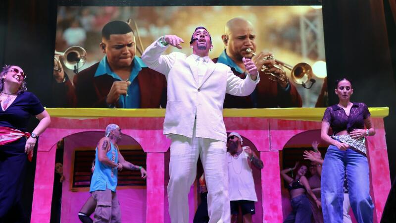 Las peñas L’Animalà, El Parotet y Malfaeners, ganadoras del Concurso de Playbacks Adulto e Infantil