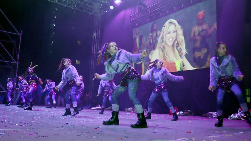 Las peñas L’Animalà, El Parotet y Malfaeners, ganadoras del Concurso de Playbacks Adulto e Infantil