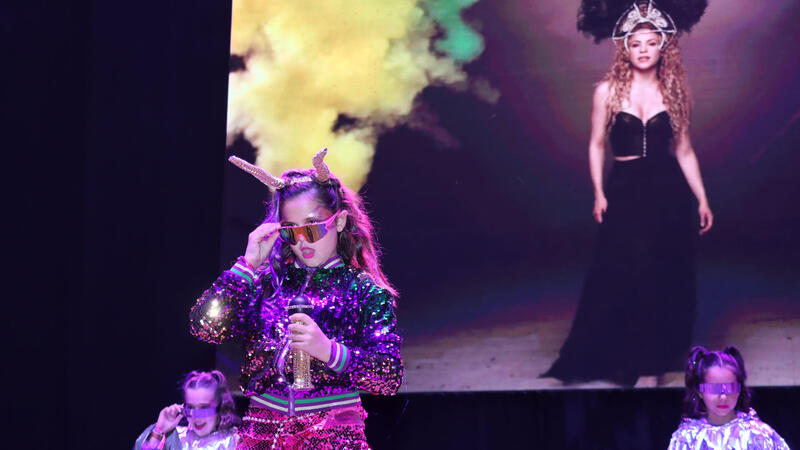 Las peñas L’Animalà, El Parotet y Malfaeners, ganadoras del Concurso de Playbacks Adulto e Infantil
