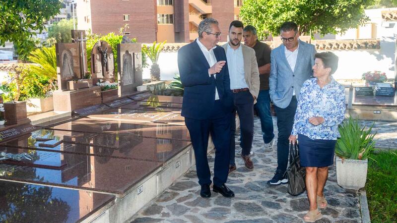 Benidorm prepara sus Cementerios municipales para recibir a cientos de personas en la celebración de Todos los Santos 