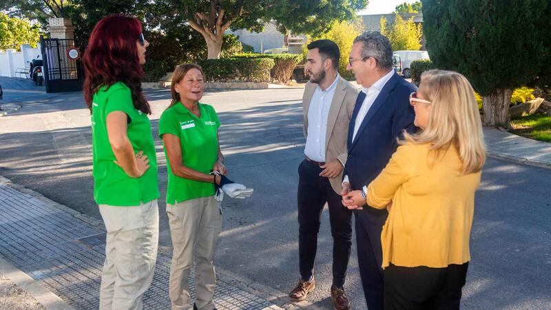 Benidorm prepara sus Cementerios municipales para recibir a cientos de personas en la celebración de Todos los Santos 