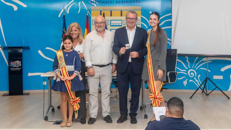 ‘Benidorm, música i tradició’, un CD dirigido por Paco ‘El Bessó' para recuperar y revitalizar el folklore local