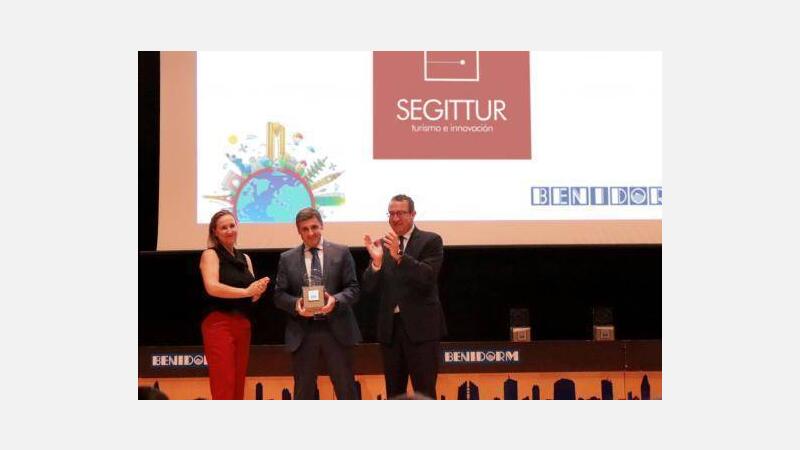 Benidorm reconoce con los ‘Premios Turismo’ 2019 a Fitur, Segittur, Microservices y Alejandro Guijarro