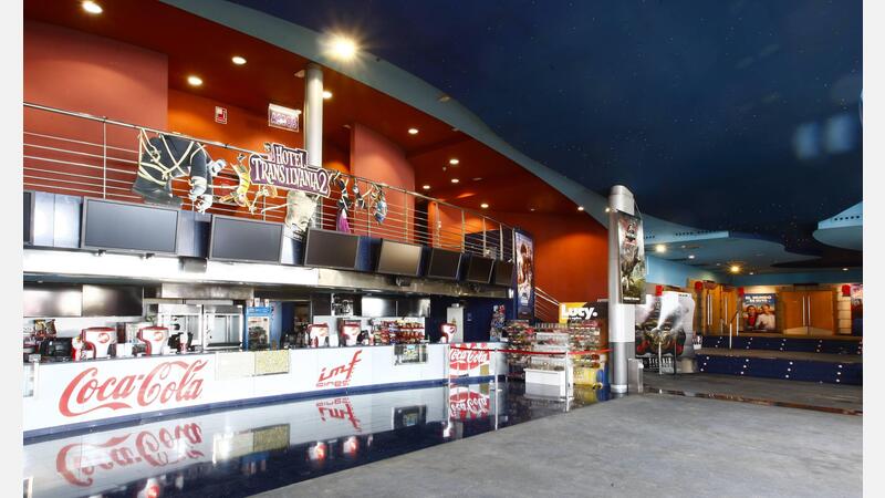 Cines Centro Comercial La Marina