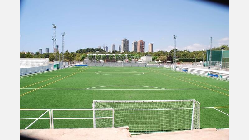 Campo de fútbol "Guillermo Amor"