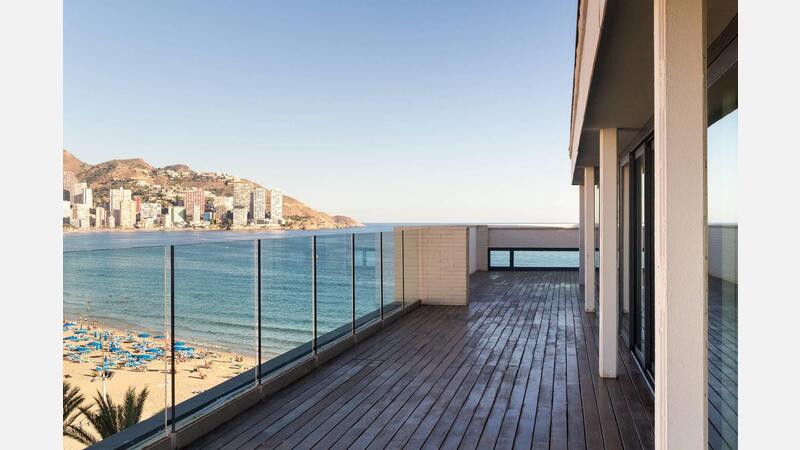 Terraza edificio Torrejó