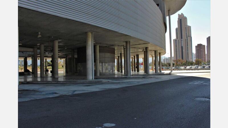 Estación autobuses. Dársena exterior