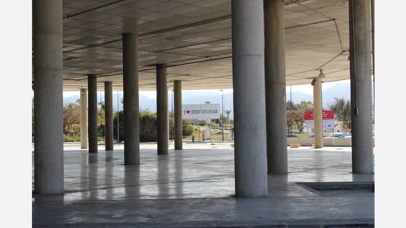 Estación autobuses. Dársena exterior