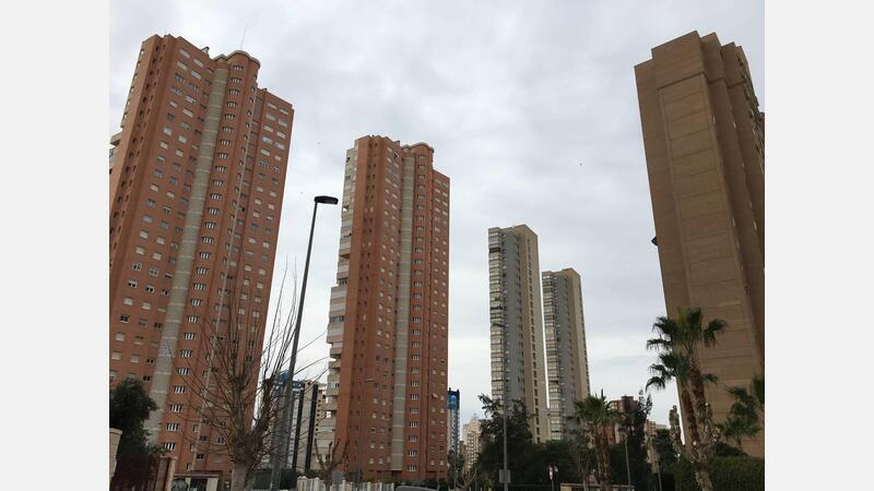 Torres en avenida Municipi