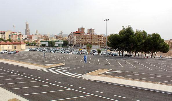 Benidorm cerrará el lunes el parking inferior de Foietes y habilitará el superior para las labores de pintado del mercadillo Benidorm cerrará el lunes el parking inferior de Foietes y habilitará el superior para las labores de pintado del mercadillo