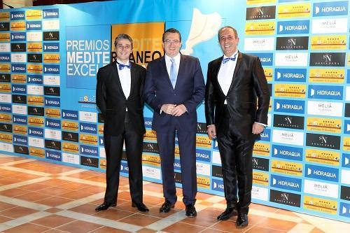 Benidorm recibe el Premio a la Excelencia como Destino Turístico Benidorm recibe el Premio a la Excelencia como Destino Turístico