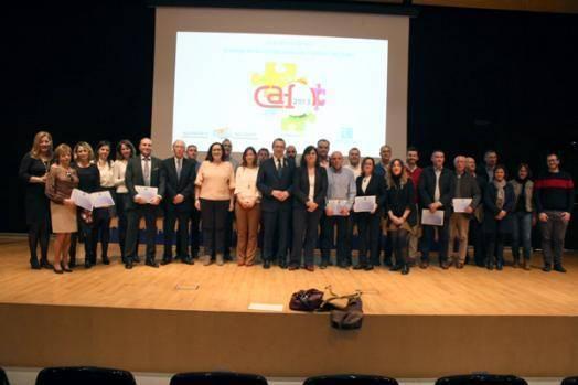 Benidorm recoge la certificación CAF 500+ por la calidad del servicio de Tesorería y plantea extender el sistema a otros departamentos