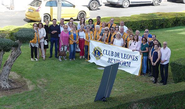 Un olivo de 600 años para conmemorar en Benidorm el centenario del Club de Leones Un olivo de 600 años para conmemorar en Benidorm el centenario del Club de Leones
