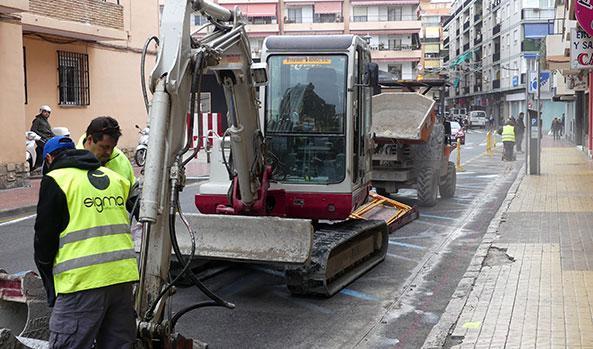 Las mejoras de la obra de peatonalización de Tomás Ortuño llegan a la calle Marte