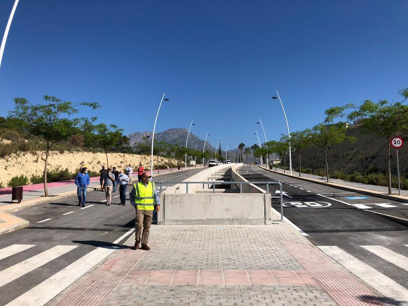Benidorm abre al tránsito peatonal más viales en Poniente Benidorm abre al tránsito peatonal más viales en Poniente