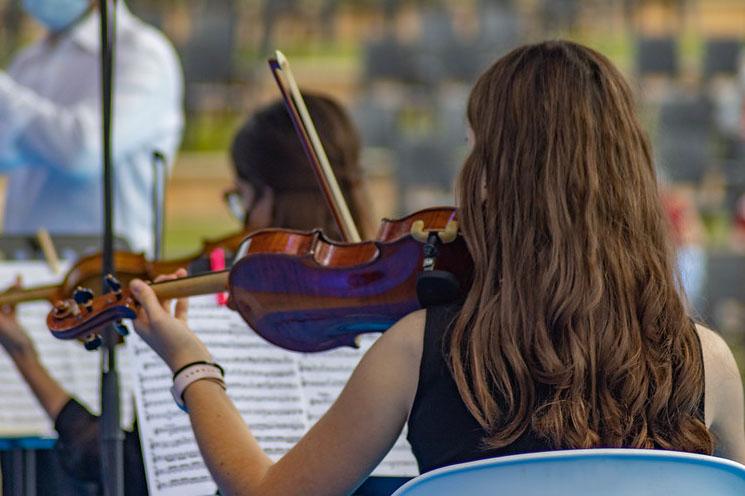 Cultura subvenciona con más de 31.600 euros a las escuelas de música y educandos 