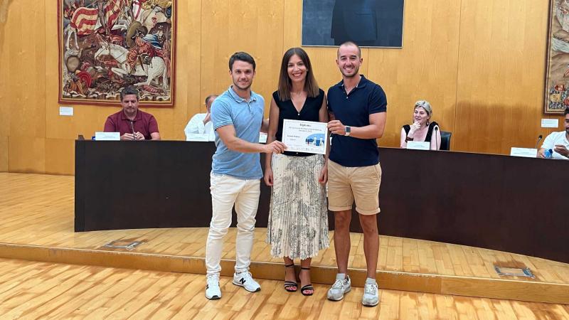 Mónica Gómez con los creadores de 'Hi Body'.