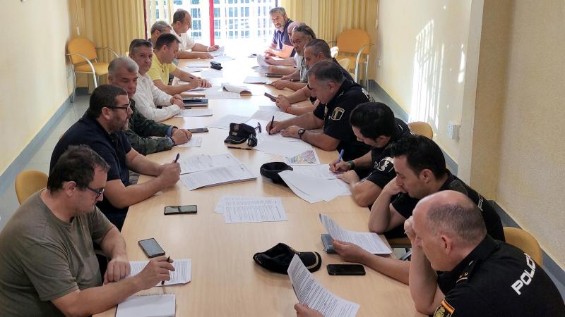 Benidorm ultima el dispositivo de seguridad y sanitario de les Festes Majors Patronals. Reunión dispositivo seguridad Fiestas Patronales.