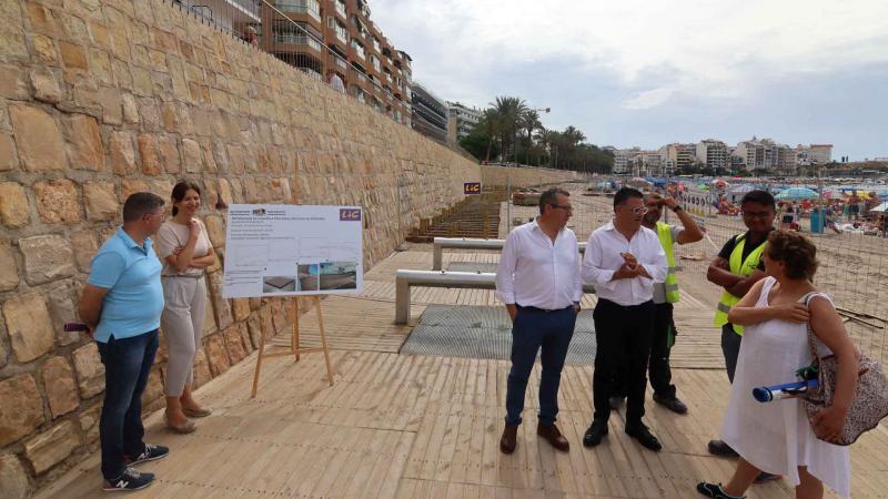 La nueva pasarela de la playa de Poniente llegará hasta el Paseo de Colón Pasarela Poniente