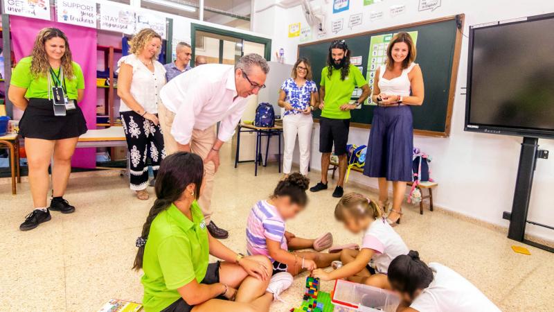 Casi 1.750 niños y adolescentes participan durante el verano en programas educativos y de ocio del Ayuntamiento de Benidorm 