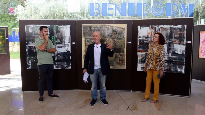 El Espai d’Art del Ayuntamiento alberga la muestra ‘Fantasías oníricas’ del pintor Juan J. Alió 