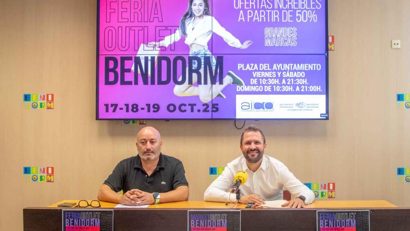 Una quincena de establecimientos toman parte este fin de semana en la Feria Outlet de Benidorm Una quincena de establecimientos toman parte este fin de semana en la Feria Outlet de Benidorm