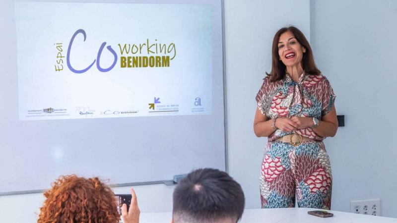 Benidorm inicia una nueva etapa en el Espai Coworking para impulsar el emprendimiento local Benidorm inicia una nueva etapa en el Espai Coworking para impulsar el emprendimiento local