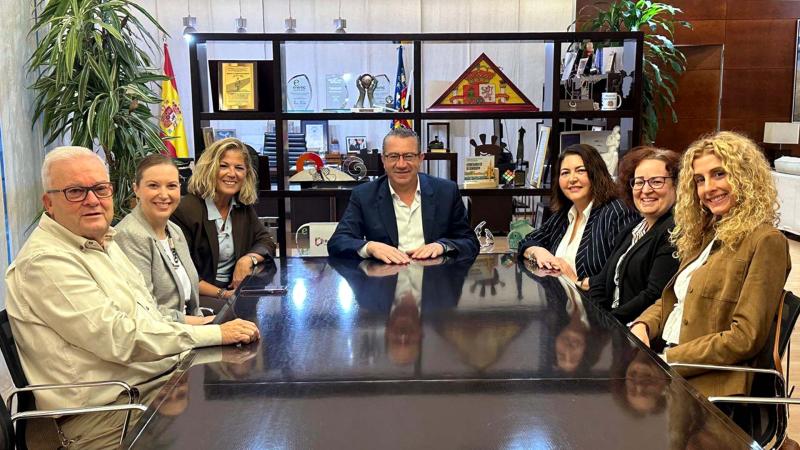 La nueva comisión de las Hijas de María prepara la festividad de la Purísima La nueva comisión de las Hijas de María prepara la festividad de la Purísima