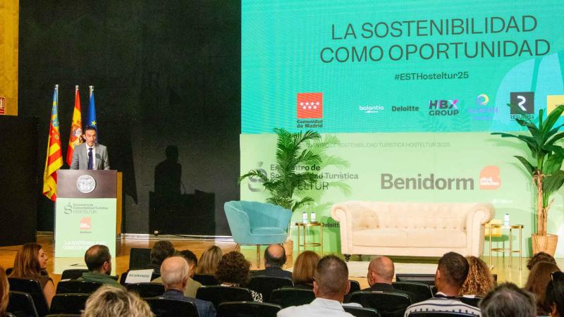 Benidorm reivindica su modelo de planificación urbana sostenible en el IV Encuentro de Sostenibilidad Turística Hosteltur Benidorm reivindica su modelo de planificación urbana sostenible en el IV Encuentro de Sostenibilidad Turística Hosteltur