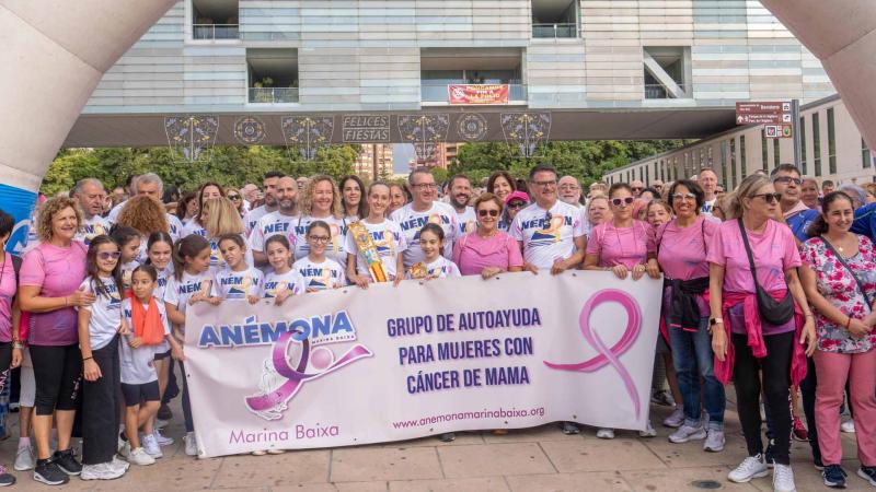 Cabecera de la marcha solidaria de hoy domingo. Cabecera de la marcha solidaria de hoy domingo.