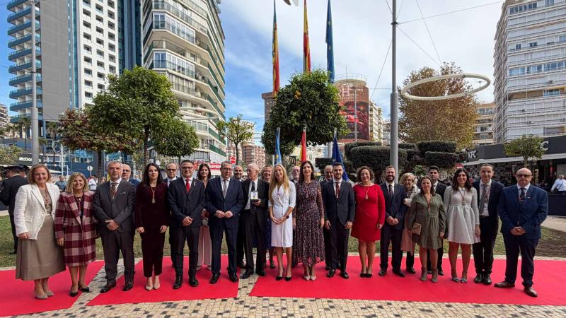 Benidorm celebra el Día de la Constitución.