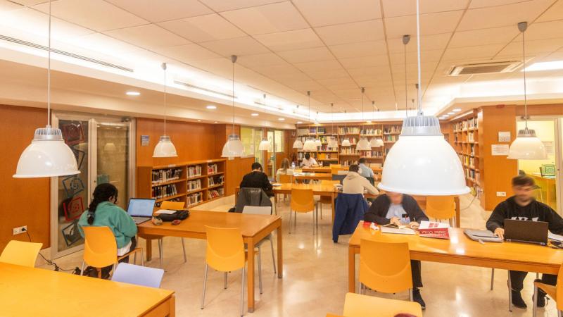 La Biblioteca Central acoge el próximo lunes una nueva sesión del ciclo ‘Encuentros con autor’ 