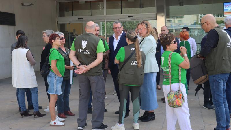 Benidorm se suma a la conmemoración del Día Mundial del Párkinson